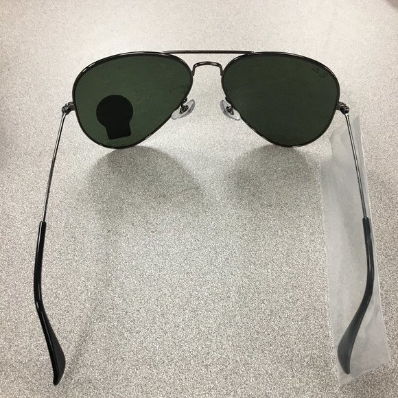 Ray-Ban Rb3025 Classic Aviator Sunglasses - Picture 7 of 10